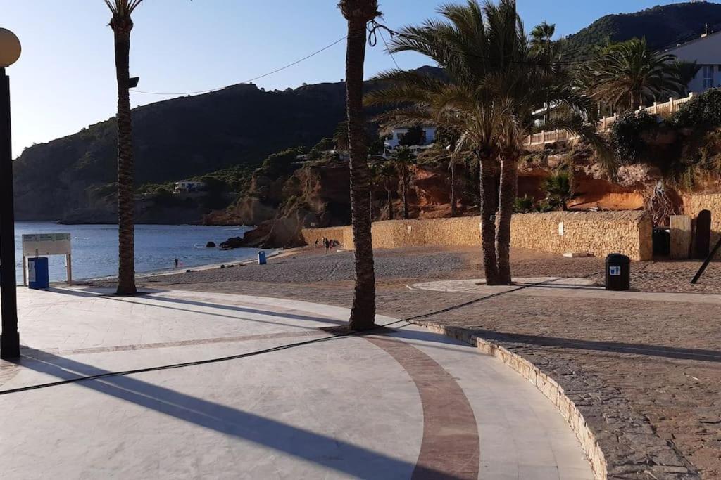 House In The Center Of Albir, 2 Min Walk From The Beach El Albir ภายนอก รูปภาพ