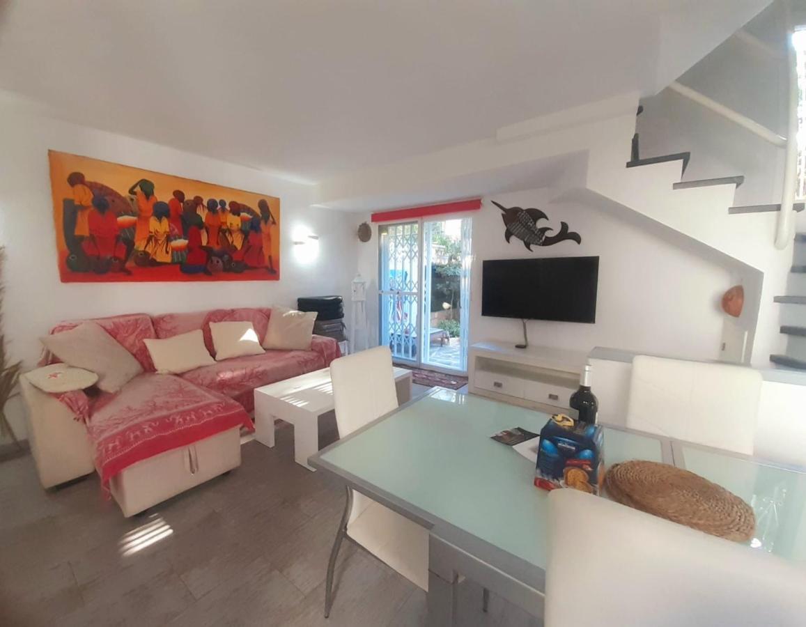 House In The Center Of Albir, 2 Min Walk From The Beach El Albir ภายนอก รูปภาพ